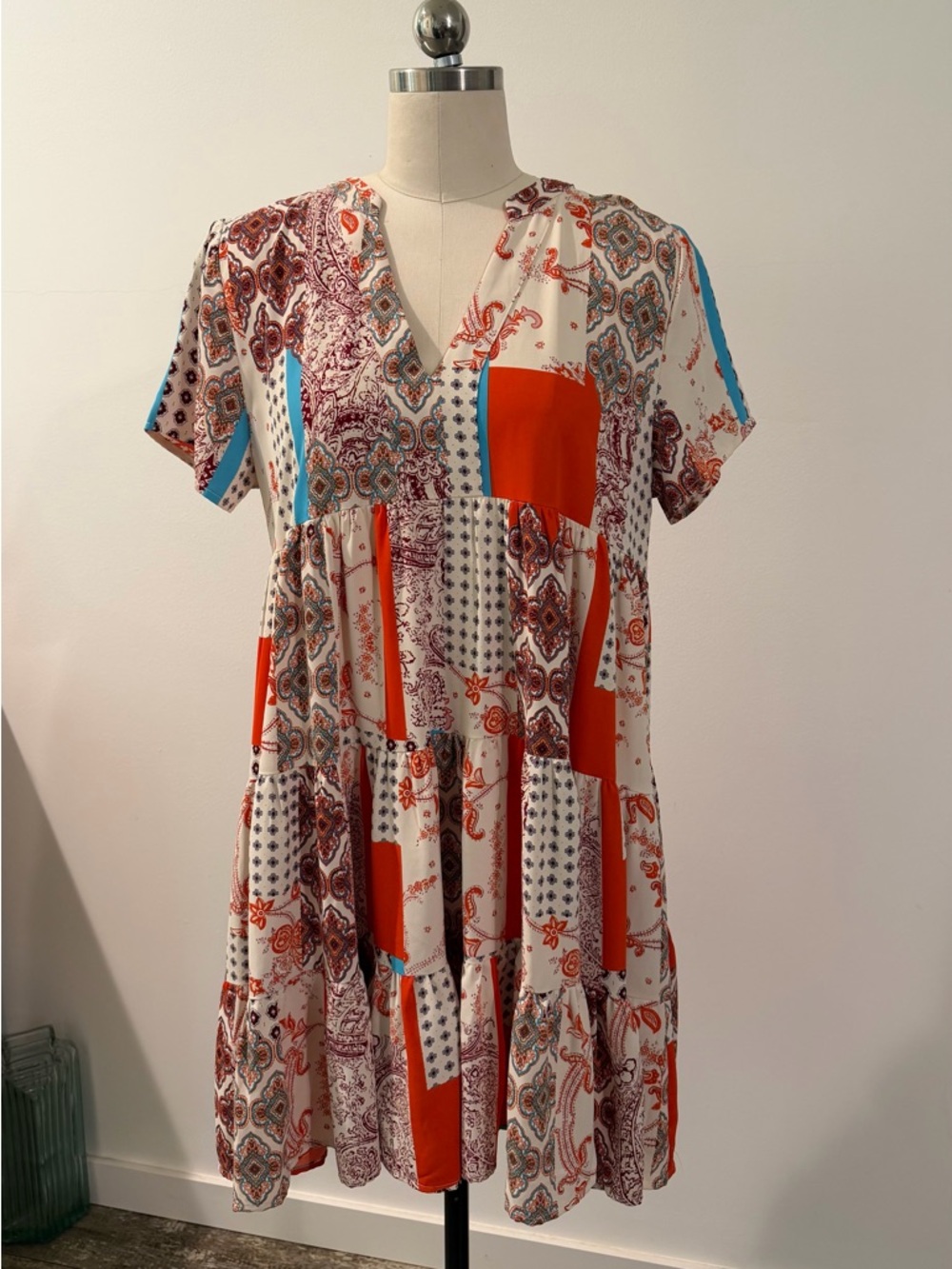 entro Orange & White Patchwork V-Neck Tiered Mini Dress